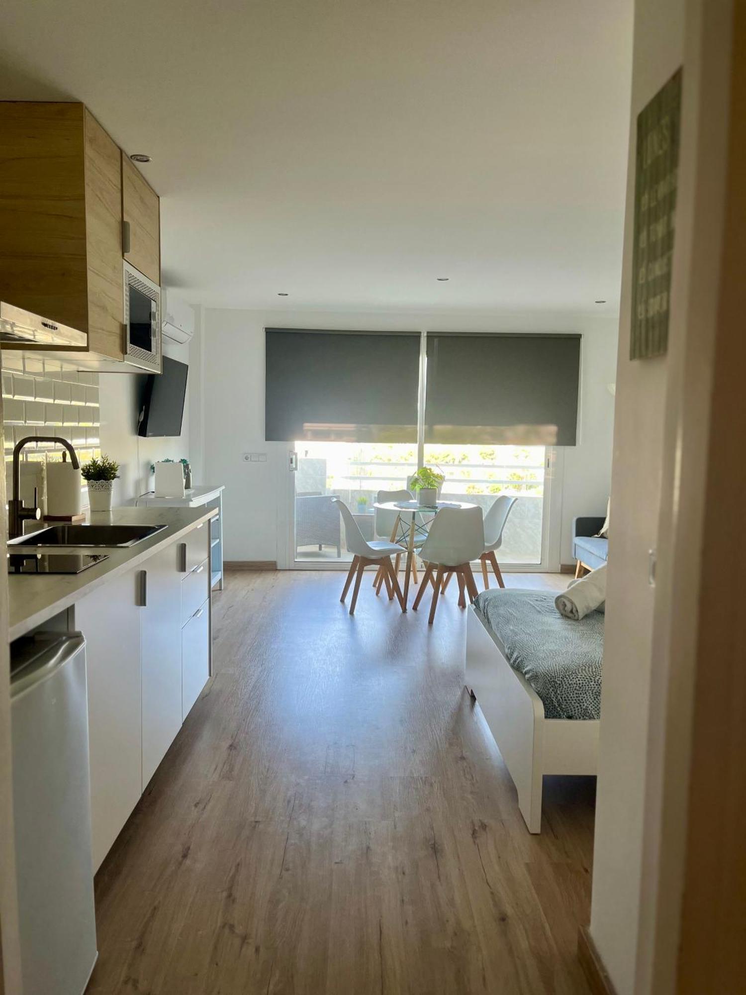 Summer In Alcudia With Pool-a/c-wifi-netflix... Appartement